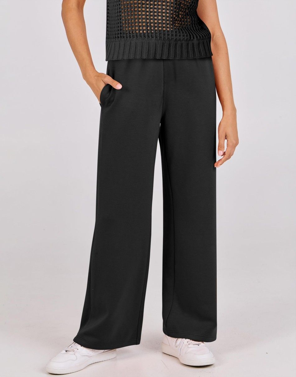 Conjunto Mavarina Crochê: Blusa Vazada e Calça Wide Leg Sofisticada