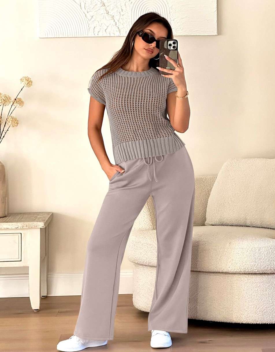 Conjunto Mavarina Crochê: Blusa Vazada e Calça Wide Leg Sofisticada