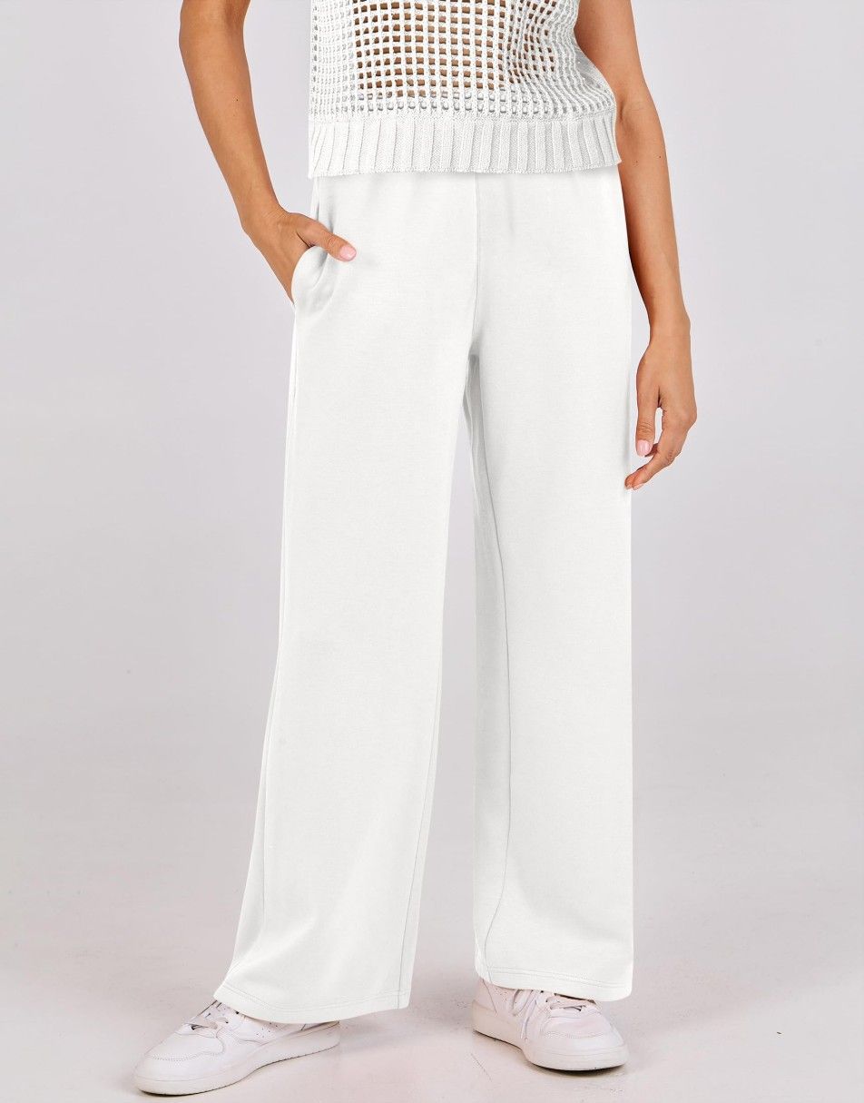 Conjunto Mavarina Crochê: Blusa Vazada e Calça Wide Leg Sofisticada