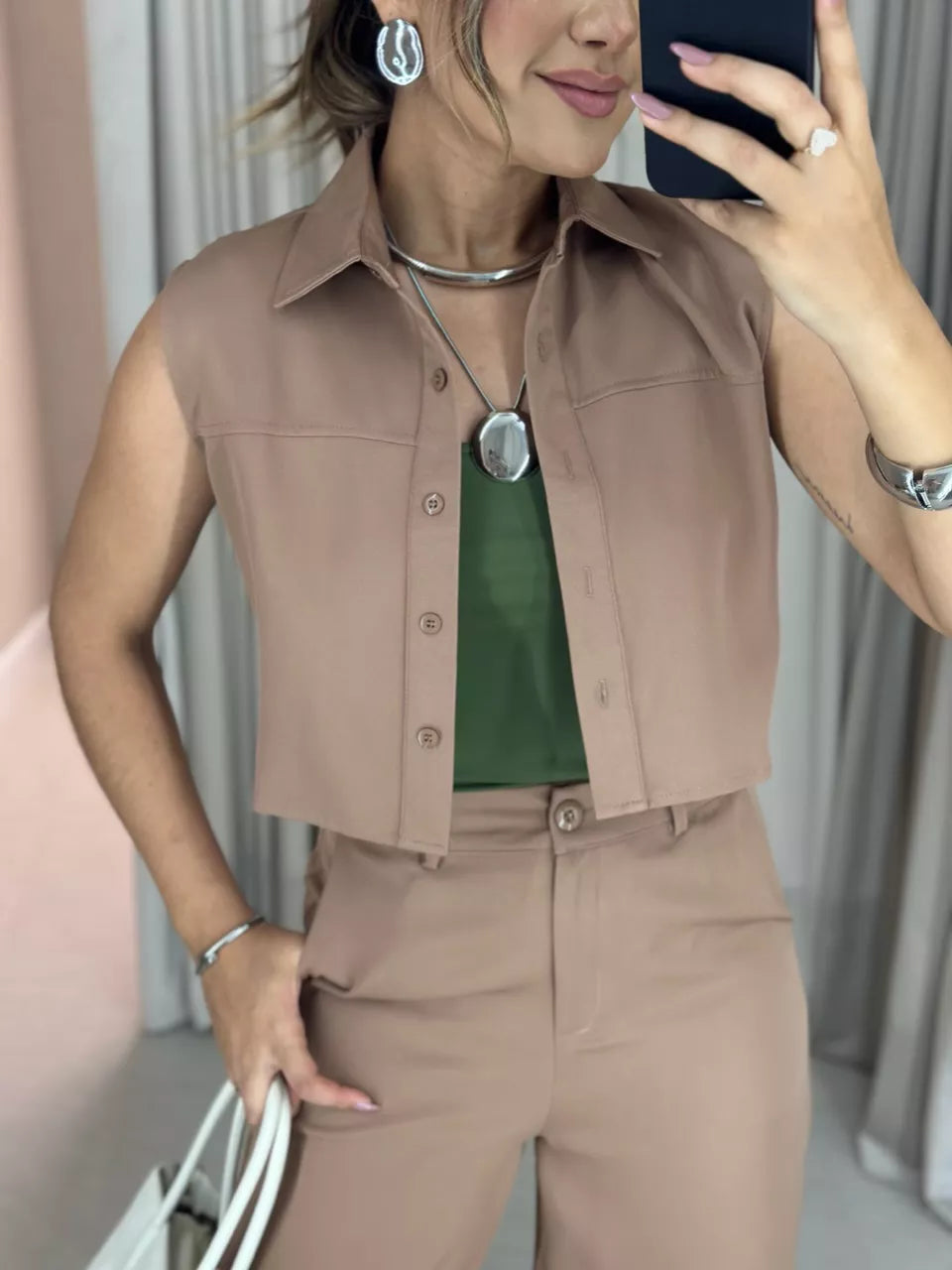[Pague 1, Leve 2] Conjunto Karen - em Malha Premium / Para Mulheres que Amam Conforto com Estilo!